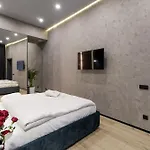 Apartment Royal Jacuzzi On Kostyushka 16