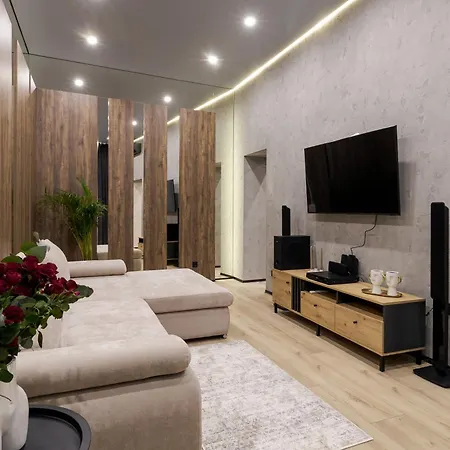 Royal Jacuzzi On Kostyushka 16 * إلفيف