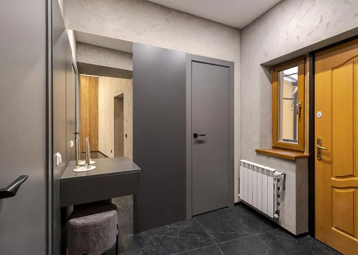 Royal Jacuzzi On Kostyushka 16 Apartament *